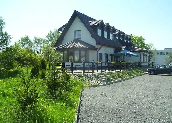 Gościnne Z łazienkami Przy Wrocławiu, Darmowy Parking Hostel