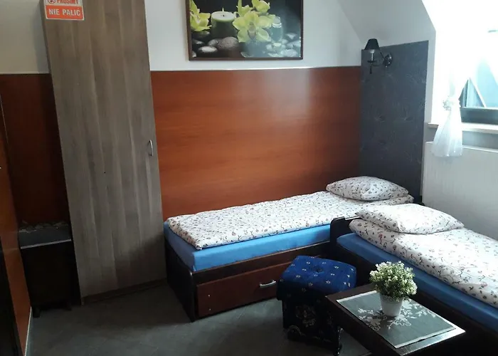 Gościnne Z łazienkami Przy Wrocławiu, Darmowy Parking *